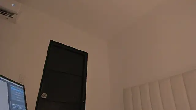Hannahx__ webcam
