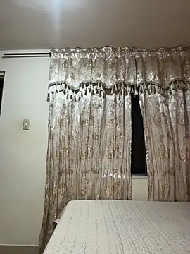 Tayler_Kim webcam