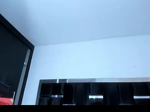 DANITENDER555 webcam