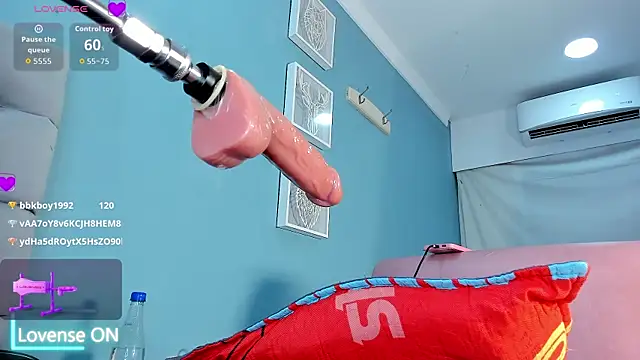 Luna_Raay webcam