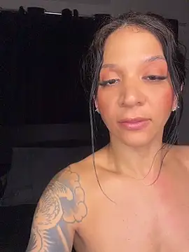 Biazinhabdsm webcam