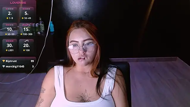 Miley_Clarck webcam