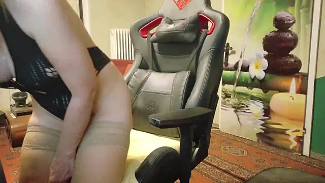 HotLana69 webcam