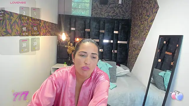 KatteMilf webcam