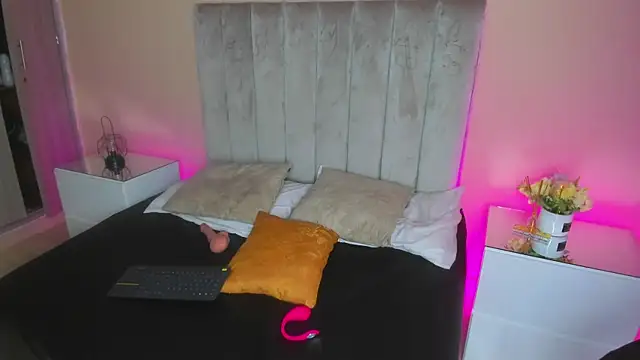 Charlotte_Olsen_ webcam