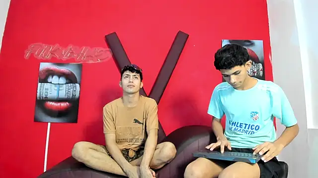 AVENGER_BOYS2026 webcam