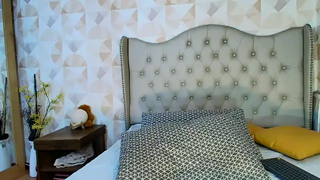 Sofia_Blosom webcam