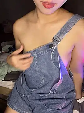 ali_za88 webcam