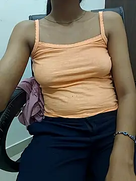 aushi_rajput webcam