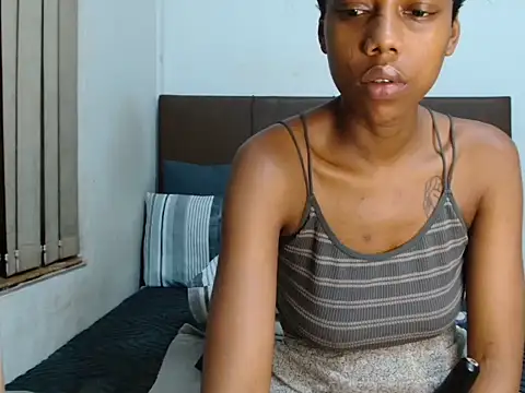 Sweet_nicole98 webcam