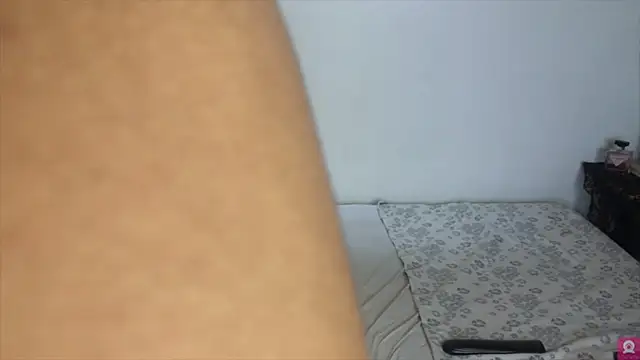 Maryam_yamal webcam
