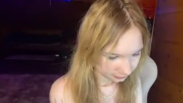 FrederickaHoppel live sex cam