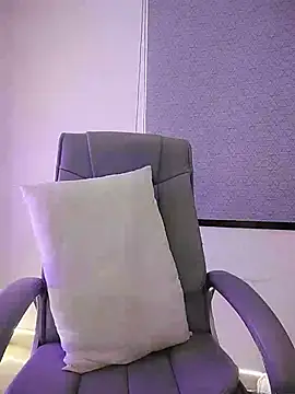 LoveLy-Soneya webcam