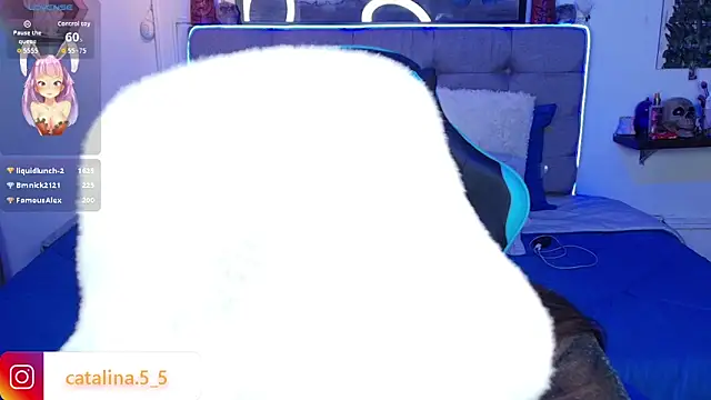 Kata_Bigboobs webcam