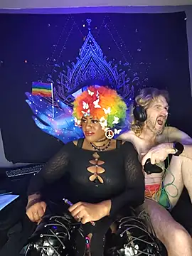 AmazonianMistress webcam