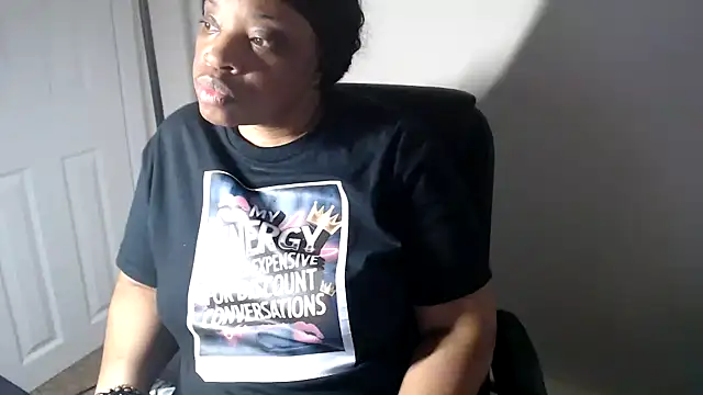 Sexymona1218 webcam