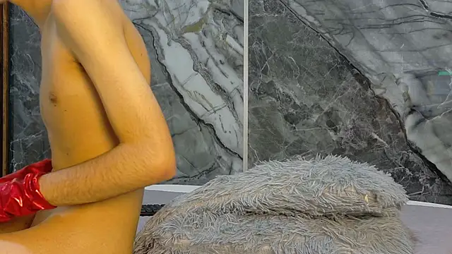 Mia_Collins7 webcam