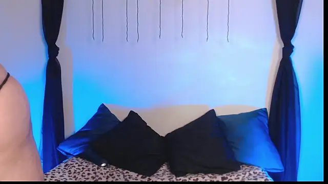 Agatha_Tenebris webcam
