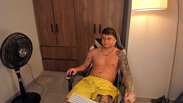Jake_simons webcam