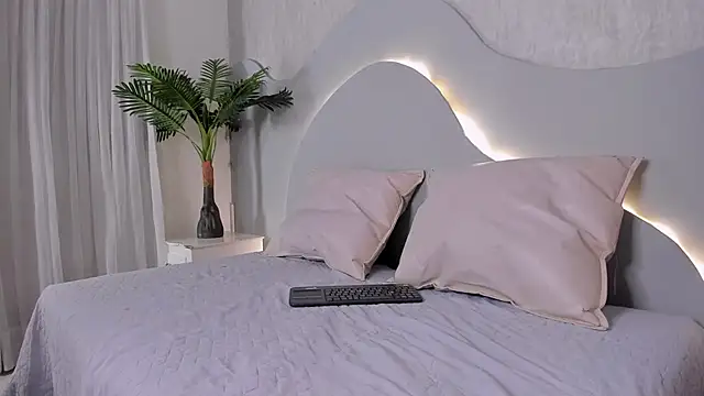 CannelaSmith webcam
