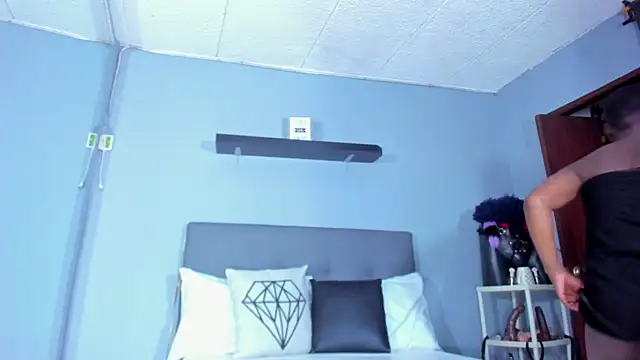 Coco_Kiss webcam