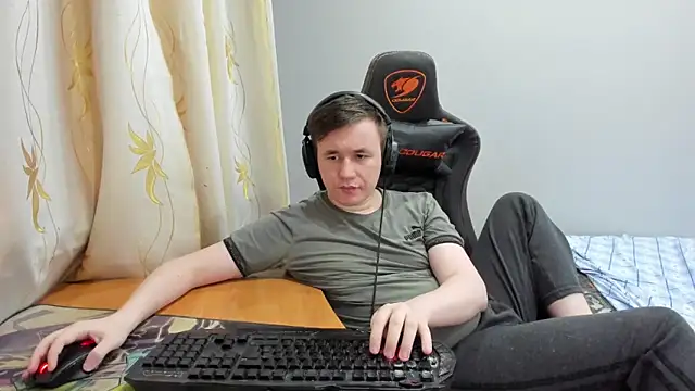 iliaskrislove webcam