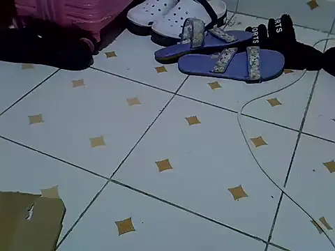 pretty_tallgirl webcam