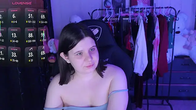 AmyVibess webcam