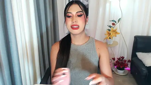 FuckingDolls69 webcam