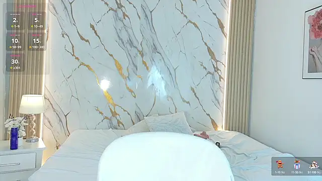 zoe_longhair webcam