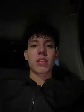 yoursexyjose webcam