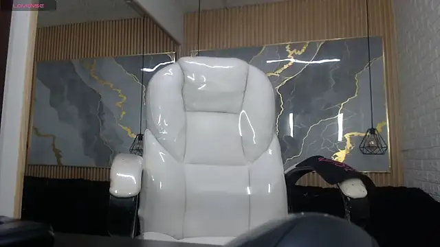 benjamin_anthony webcam