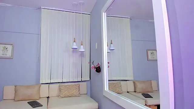 Nahomy_Collins_ webcam