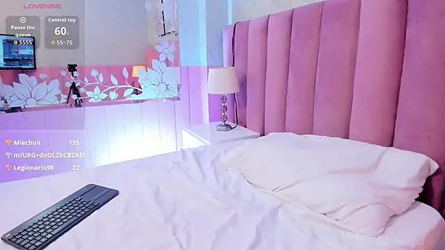 Hellencute18_ webcam