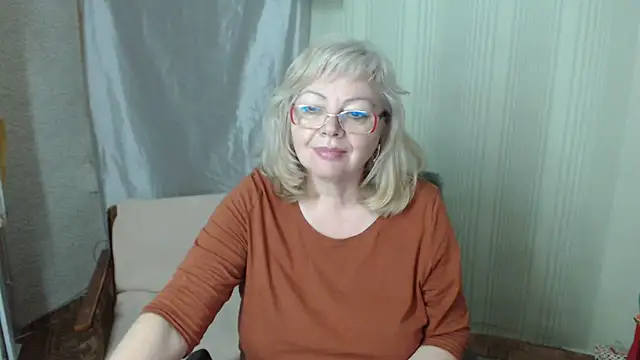 LavandaMay webcam