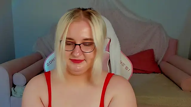 LioraArdyn webcam