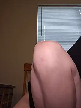 AmethystFoxx webcam