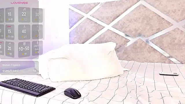 xBlack_Hotx webcam