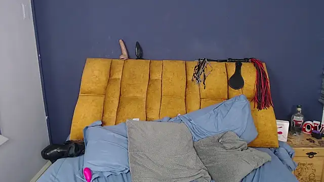 KendraaSimons webcam