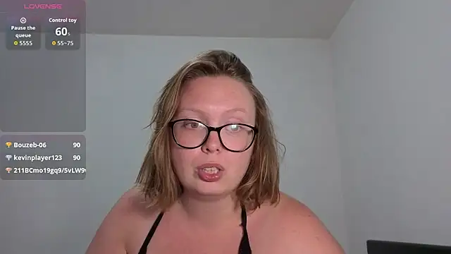 LittleMistys webcam