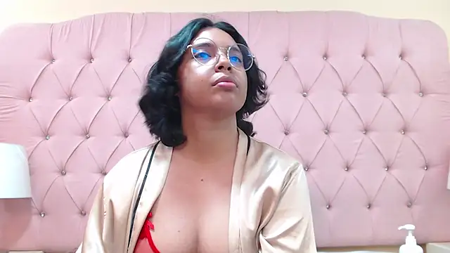 Emmaa_Lexx webcam