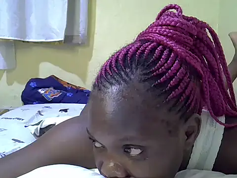 sweet-tiffy webcam