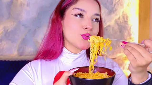bella_mush webcam