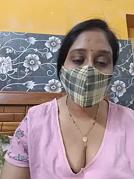 Wildsimmi25 webcam