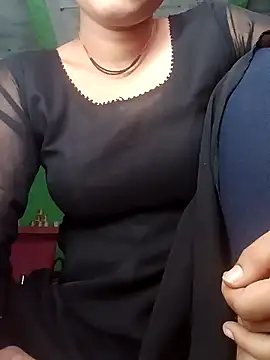 CUTE_kalpna webcam