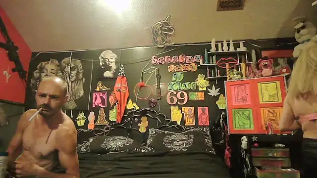 DaddyAndSplashQueen webcam