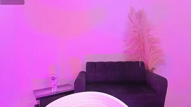 SelenaRogers webcam