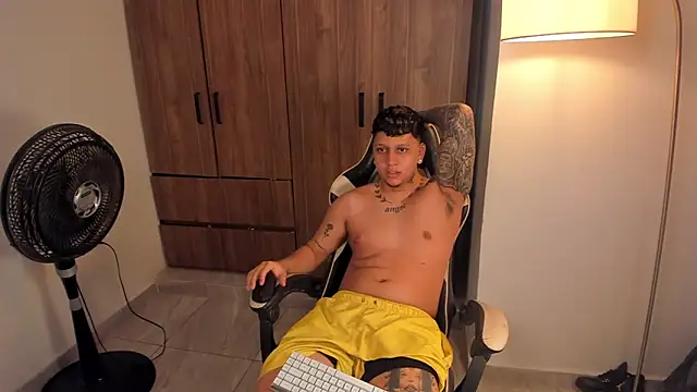 Jake_simons webcam
