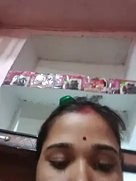 Deepjakolirr webcam