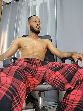 Oliver_bigblack_cock webcam